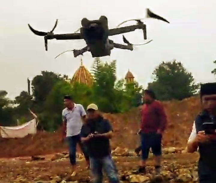 Foto: Tangkapan Layar Video Warga di lokasi Perumahan Sutera Rasuna, Kunciran Jaya, Kecamatan Pinang, Kota Tangerang. (Dok-Istimewa)