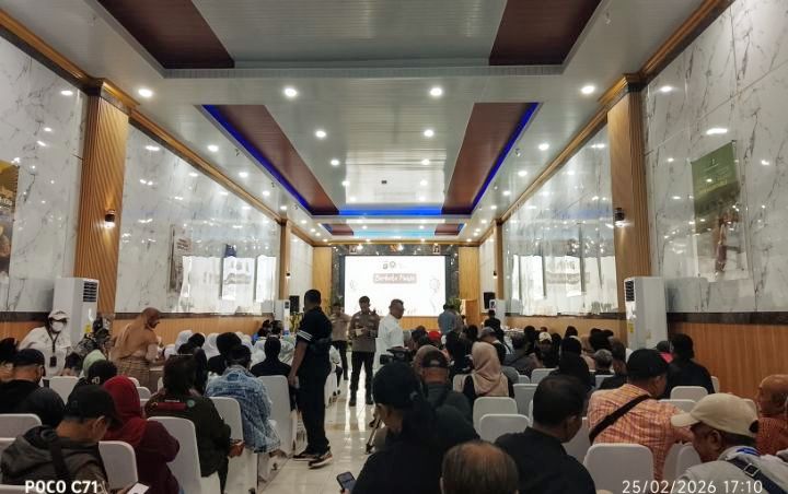 Foto: Suasana acara buka puasa bersama pimpinan media dan wartawan di Gedung NTMC Ditlantas Polda Metro Jaya, Rabu (25/2/2006). (Dok-Okj/FN)