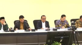 Menteri Koordinator Bidang Pembangunan Manusia dan Kebudayaan (Kemenko PMK) Pratikno menegaskan pentingnya percepatan rehabilitasi dan rekonstruksi pascabencana di wilayah Sumatera dengan mengesahkan Rencana Induk (Renduk) Percepatan Rehabilitasi dan Rekonstruksi Pascabencana (PRRP) Sumatera versi I.