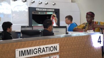 Direktorat Jenderal (Ditjen) Imigrasi meningkatkan kesiapsiagaan di seluruh Tempat Pemeriksaan Imigrasi (TPI) udara menyusul eskalasi konflik militer di kawasan Timur Tengah yang berujung pada penutupan wilayah udara di sejumlah negara.