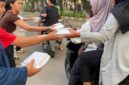 Foto: HIKMAHBUDHI Tangerang Selatan Gelar Aksi Berbagi Takjil Peringati HUT ke-14