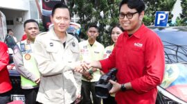 Menteri Koordinator Bidang Infrastruktur dan Pembangunan Kewilayahan Agus Harimurti Yudhoyono melepas Tim Liputan Kabar Mudik 2026 tvOne pada Kamis (20/3). Kegiatan ini menjadi bagian dari sinergi antara pemerintah dan media dalam menyajikan informasi arus mudik yang akurat dan aktual kepada masyarakat.