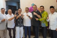 Jimly Asshiddiqie menekankan pentingnya menjaga tradisi Idulfitri sebagai momentum mempererat silaturahmi, tidak hanya di internal umat Islam, tetapi juga dalam konteks kebangsaan yang lebih luas.