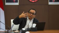 Menteri Koordinator Bidang Pembangunan Manusia dan Kebudayaan (Menko PMK) Muhadjir Effendy menegaskan bahwa situasi krisis global harus dimanfaatkan sebagai momentum untuk mempercepat agenda transformasi nasional.