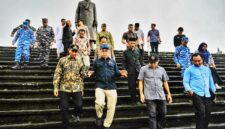 Menteri Kebudayaan Fadli Zon meninjau Rumah Markas Gerilya APRI di kawasan Nawangan, Kabupaten Pacitan, Sabtu (28/3), sebagai bagian dari upaya memperkuat narasi sejarah perjuangan kemerdekaan Indonesia.