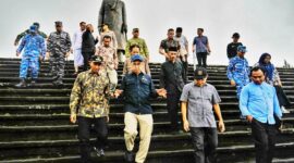 Menteri Kebudayaan Fadli Zon meninjau Rumah Markas Gerilya APRI di kawasan Nawangan, Kabupaten Pacitan, Sabtu (28/3), sebagai bagian dari upaya memperkuat narasi sejarah perjuangan kemerdekaan Indonesia.