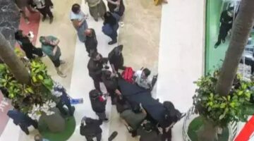 Foto: Tangkapan layar rekaman CCTV pusat perbelanjaan Pondok Indah Mall 2 (PIM 2). (Dok-Istimewa)