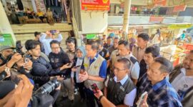 Foto: Pemerintah melalui Badan Pangan Nasional (Bapanas) bersama Kepolisian Negara Republik Indonesia melalui Satgas Pangan Polri, jajaran Polda Jawa Barat, serta sejumlah instansi yang tergabung dalam Satgas Saber Pelanggaran Pangan melakukan pemantauan intensif terhadap harga, keamanan, serta mutu bahan pangan pokok di sejumlah pusat distribusi pangan di Kota Bandung, Sabtu (14/3/2026). (Dok-Istimewa)