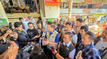 Foto: Pemerintah melalui Badan Pangan Nasional (Bapanas) bersama Kepolisian Negara Republik Indonesia melalui Satgas Pangan Polri, jajaran Polda Jawa Barat, serta sejumlah instansi yang tergabung dalam Satgas Saber Pelanggaran Pangan melakukan pemantauan intensif terhadap harga, keamanan, serta mutu bahan pangan pokok di sejumlah pusat distribusi pangan di Kota Bandung, Sabtu (14/3/2026). (Dok-Istimewa)