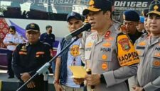 Foto: Kapolda Metro Jaya, Irjen Pol. Asep Edi Suheri saat melakukan peninjauan kesiapan pengamanan di Terminal Kampung Pulogebang, Jakarta Timur, Sabtu (14/3/2026). (Dok-Istimewa)