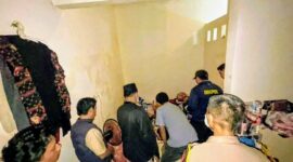 Foto: Aparat Subdirektorat Reserse Mobile (Subdit Resmob) Direktorat Reserse Kriminal Umum Polda Metro Jaya berhasil mengungkap kasus dugaan pembunuhan yang terjadi di kawasan Cipayung, Jakarta Timur. Seorang pria berinisial RFTJ (49) diamankan saat diduga berupaya melarikan diri ke Pulau Sumatera. (Dok-Istimewa)