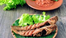 Foto: Ilustrasi Pecel Lele Khas Lamongan. (Dok-Istimewa)