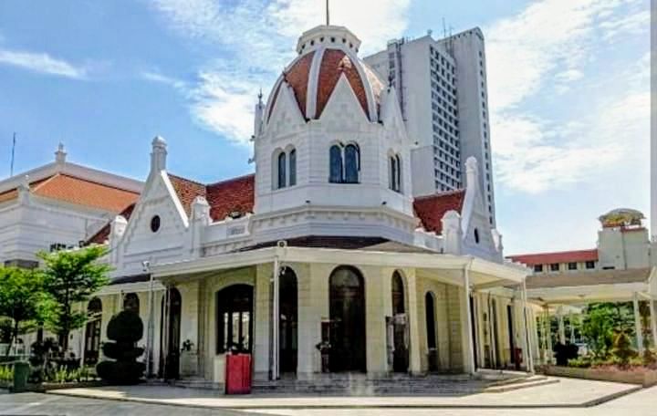 Foto: Gedung Kesenian Surabaya (DKS ) Jawa Timur. (Dok-Istimewa)