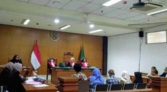 Foto: Sidang perkara dugaan tindak pidana aborsi dengan terdakwa Sri Astuti kembali bergulir pada Selasa (31/3/2026) di Pengadilan Negeri Jakarta Timur. (Dok-Istimewa)