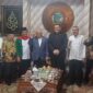 Duta Besar Republik Islam Iran untuk Indonesia, Mohammad Boroujerdi, menggalang dukungan dari tokoh-tokoh Islam di Indonesia untuk mendorong kampanye anti-perang di tengah konflik yang masih berlangsung di Iran.