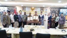 Menteri Perdagangan Budi Santoso mengusulkan pembaruan Undang-Undang Nomor 8 Tahun 1999 tentang Perlindungan Konsumen dalam Rapat Kerja (Raker) bersama Komite III DPD RI di Jakarta, Selasa (7/4).