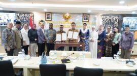 Menteri Perdagangan Budi Santoso mengusulkan pembaruan Undang-Undang Nomor 8 Tahun 1999 tentang Perlindungan Konsumen dalam Rapat Kerja (Raker) bersama Komite III DPD RI di Jakarta, Selasa (7/4).