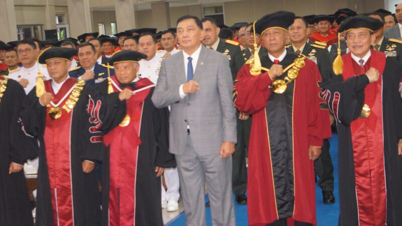 Sebanyak 466 wisudawan resmi dikukuhkan, terdiri atas 5 doktor, 385 magister, dan 76 sarjana. Momentum ini menjadi penanda keberhasilan Unhan RI