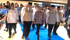 memperketat pengawasan terhadap penyelenggaraan ibadah haji tahun 2026. Pengawasan ini dilakukan untuk memastikan kualitas pelayanan kepada jemaah tetap optimal di tengah proses transisi kelembagaan serta dinamika geopolitik di kawasan Timur Tengah.