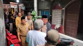 Foto: Wali Kota Jakpus Melayat, Pastikan Layanan untuk Keluarga Duka Berjalan Cepat