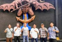 Foto: Kelompok Kerja (Pokja) Persatuan Wartawan Indonesia (PWI) Kejaksaan & Pengadilan Negeri Jakarta Timur bersama anggota Humas PWI Pusat, melakukan kunjungan ke Satuan Komando Pasukan Katak (Kopaska) Armada I di Kesatrian Pondok Dayung, Jakarta, Jumat (3/4/2026). (Dok-Istimewa)