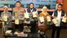 Foto: Konferensi Pers kasus dugaan tidak kekerasan seksual oleh driver online di Harmoni, Jakarta Pusat, Senin (6/4/2026). (Dok-Istimewa)