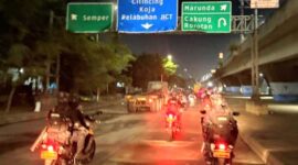 Foto: Satuan Brimob Polda Metro Jaya menggelar patroli cipta kondisi di wilayah hukum Polres Metro Jakarta Utara pada Sabtu malam hingga Minggu dini hari (11–12 April 2026), dengan menyasar titik-titik rawan kriminalitas dan gangguan ketertiban masyarakat. (Dok-Istimewa)