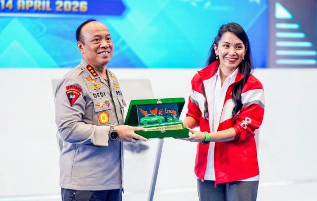 Foto: Wakil Kepala Kepolisian RI (Wakapolri), Komjen Pol Prof. Dr. Dedi Prasetyo, S.H., M.Hum., M.Si., M.M., Resmikan Peluncuran Super App Polri dalam forum Rapat Koordinasi (Rakor) Komite Teknologi Informasi dan Komunikasi (TIK) Polri Tahun Anggaran 2026, Selasa (14/4/2026), di Ballroom Hotel Mercure Ancol, Jakarta Utara. (Dok-Istimewa)