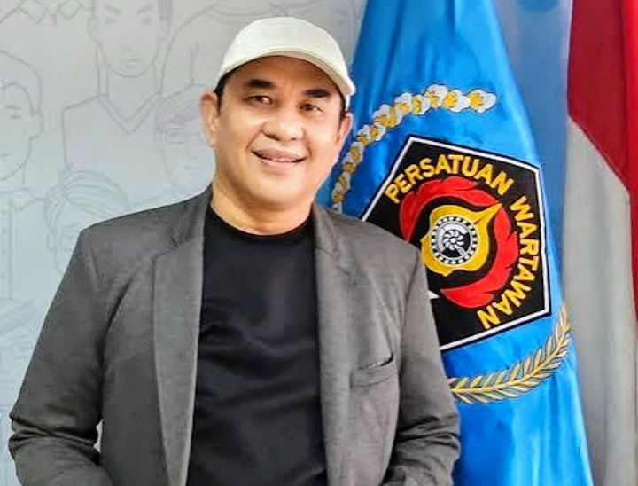 Foto: Sekretaris Jenderal Persatuan Wartawan Indonesia (PWI) Pusat, Zulmansyah Sekedang (Alm). (Dok-Istimewa)