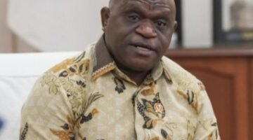 Menteri Hak Asasi Manusia Natalius Pigai membantah anggapan bahwa kondisi HAM di Indonesia mengalami kemunduran. Ia menegaskan, selama pemerintahan Presiden Prabowo Subianto, tidak ada kebijakan yang melemahkan prinsip-prinsip hak asasi manusia.