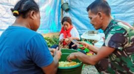 Foto: Para mama-mama Papua yang mengambil peran penting di dapur umum guna mendukung operasional Satgas TMMD, Sabtu (25/4/2026). (Dok-Istimewa)