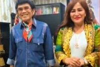 Foto: Raja Dangdut Roma Irama (kiri), Mega Makcik (kanan). (Dok-Istimewa)