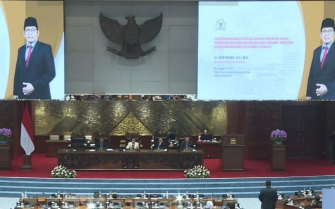 Pengesahan Undang-Undang Perlindungan Pekerja Rumah Tangga (UU PPRT) oleh Dewan Perwakilan Rakyat Republik Indonesia pada 21 April 2026 mendapat sorotan positif dari Kantor Hak Asasi Manusia Perserikatan Bangsa-Bangsa (HAM PBB).