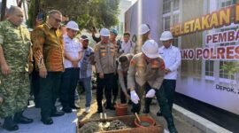 Foto: Pembangunan Markas Komando (Mako) Polres Metro Depok resmi dimulai melalui prosesi peletakan batu pertama oleh Kapolda Metro Jaya, di Jalan Margonda Raya, Kota Depok. (Dok-Istimewa)