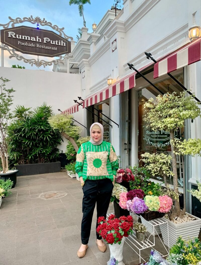 Sektor kuliner kembali menegaskan posisinya sebagai salah satu penggerak utama ekonomi kreatif di Indonesia. Di tengah geliat tersebut, sosok Angelique Verina tampil sebagai figur inspiratif yang mampu menggabungkan peran kepemimpinan organisasi dengan keberhasilan di dunia usaha.