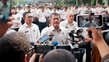 Direktur Jenderal Pemasyarakatan Mashudi menegaskan komitmen Direktorat Jenderal Pemasyarakatan (Ditjenpas) dalam memberantas peredaran handphone ilegal, narkotika, dan praktik penipuan di seluruh Unit Pelaksana Teknis (UPT) Pemasyarakatan.