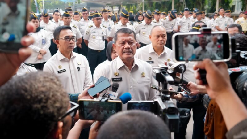 Direktur Jenderal Pemasyarakatan Mashudi menegaskan komitmen Direktorat Jenderal Pemasyarakatan (Ditjenpas) dalam memberantas peredaran handphone ilegal, narkotika, dan praktik penipuan di seluruh Unit Pelaksana Teknis (UPT) Pemasyarakatan.