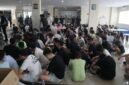 Direktorat Jenderal Imigrasi menangkap 210 warga negara asing (WNA) yang diduga terlibat aktivitas penipuan investasi daring atau scam trading di Kota Batam, Kepulauan Riau, Jumat (8/5).