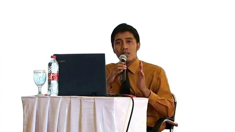 Foto: Rino Ded Aringga.,S.Pd.,M.H
Dosen Universitas Pamulang.