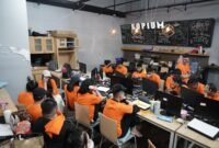 Direktorat Jenderal Imigrasi mendalami dugaan tindak pidana keimigrasian yang dilakukan 320 warga negara asing (WNA) terduga sindikat judi online internasional hasil pengungkapan kasus di kawasan Hayam Wuruk, Jakarta Barat.