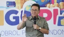 Budi Santoso mendorong lebih banyak pelaku usaha mikro, kecil, dan menengah (UMKM) untuk menembus pasar global dan menjadi eksportir.