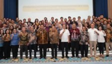 Kementerian Koordinator Bidang Perekonomian melantik sebanyak 70 Calon Pegawai Negeri Sipil (CPNS) Tahun Anggaran 2025 menjadi Pegawai Negeri Sipil (PNS). Dari jumlah tersebut, 18 orang di antaranya turut dilantik sebagai Pejabat Fungsional.