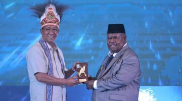 Menteri Hukum Resmikan 2.025 Posbankum di Tanah Papua, Dorong Akses Keadilan hingga Kampung
Kementerian Hukum meresmikan sebanyak 2.025 Pos Bantuan Hukum (Posbankum) kampung dan kelurahan di Papua Barat dan Papua Barat Daya, Senin (18/5).