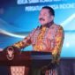 Jaksa Agung RI ST Burhanuddin menerima penghargaan khusus Special Award Lifetime Achievement dalam Malam Anugerah Komisi Kejaksaan Republik Indonesia Tahun 2026 yang digelar di Badan Pendidikan dan Pelatihan Kejaksaan RI, Jakarta Selatan, Selasa (26/5).