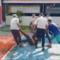 Aksi unjuk rasa yang berujung ricuh terjadi di Lapas Narkotika Sungguminasa, Kabupaten Gowa, Sulawesi Selatan, Senin (26/5). Sekelompok massa yang mengatasnamakan Aliansi Masyarakat Pemerhati Hukum (AMPH) diduga melakukan pengrusakan terhadap sejumlah fasilitas lapas.