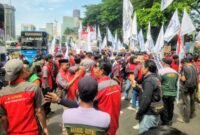 Foto: Situasi penyampaian aspirasi dalam momentum Hari Buruh Internasional atau May Day 2026 di kawasan Gedung DPR/MPR RI, Jakarta, Jumat (1/5/2026), terpantau aman dan kondusif hingga menjelang siang. (Dok-Istimewa)