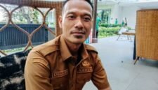 Foto: Dedi Rivaldi, S.H., Kepala Desa Karyasari, Kecamatan Cikedal, Kabupaten Pandeglang, Banten, sekaligus Sekretaris Umum DPD PAPDESI Banten. (Dok-okj/fn)