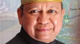 Foto: Dr. Mansur, S.H., M.M., dosen Pascasarjana Universitas Yayasan Pendidikan Islam Papua atau Universitas Yapis Papua (UNIYAP), yang juga menjabat sebagai Ketua Dewan Masjid Provinsi Papua serta Ketua Kerukunan Sulawesi Selatan Provinsi Papua. (Dok-Istimewa)