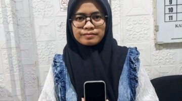 Foto: Pemilik Handphone, Dyah Ratnaningtyas. (Dok-Istimewa)