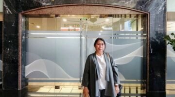 Foto: Kuasa hukum LBH PBNU Bogor Raya, Lily Tumengkol, S.H., saat datangi Gedung Kementerian Imigrasi dan Pemasyarakatan (IMIPAS) di Jakarta, Senin (18/5/2026). (Dok-okj/fn)